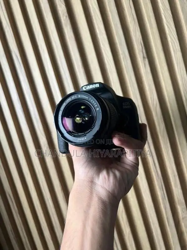 Canon 2000D