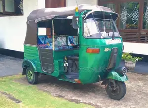 Bajaj RE 1995