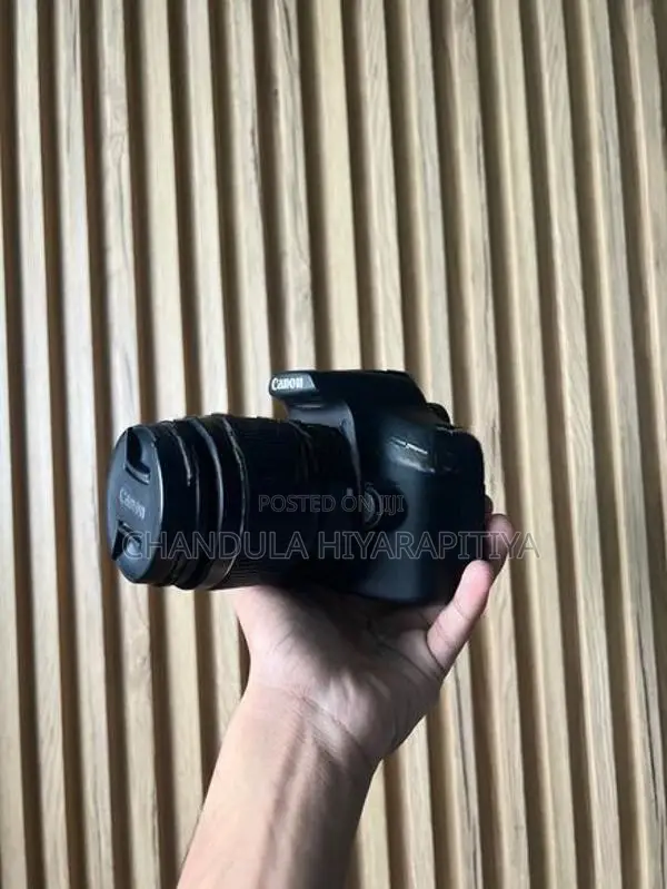 Canon 2000D