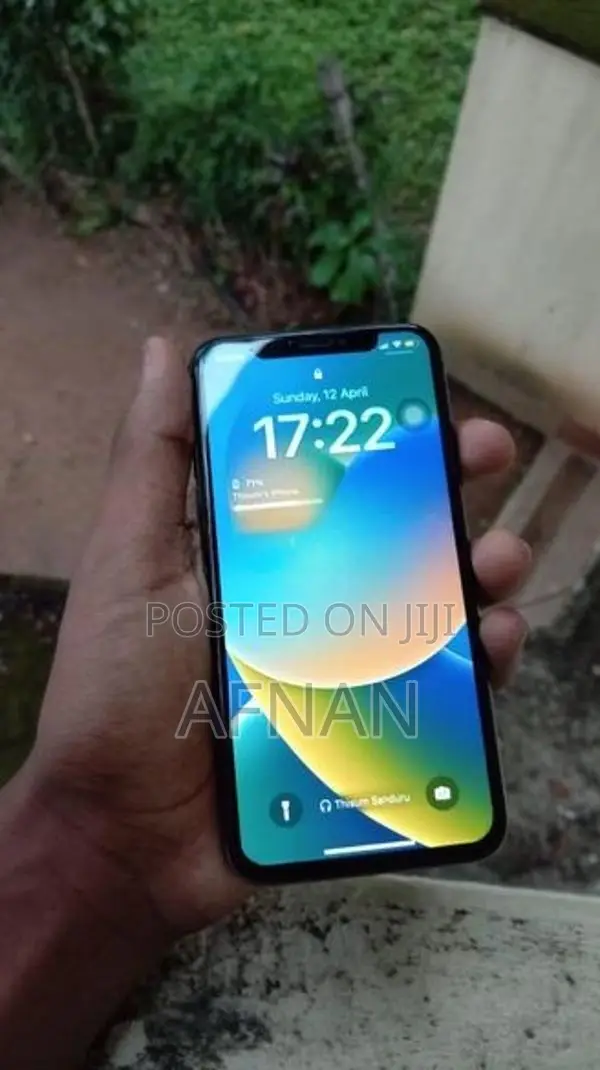 Apple iPhone X (Used)