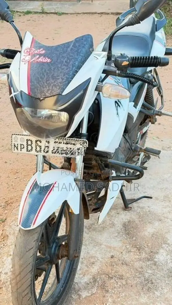 TVS Apache RTR 160 2017