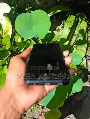 Samsung Galaxy A05 128GB (Used)