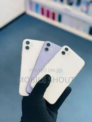Apple iPhone 11 128GB (Used)