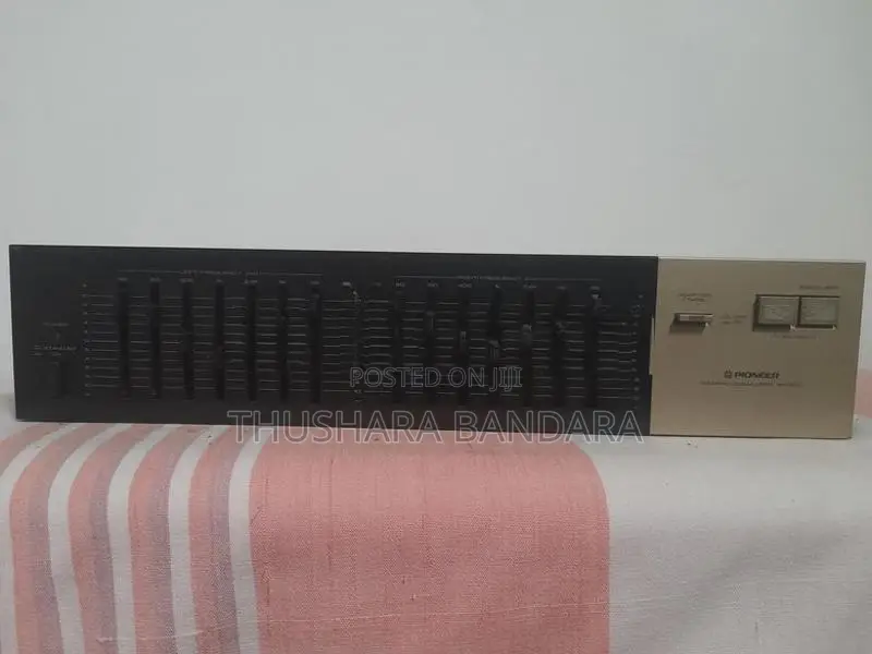 Pioneer Graphic Equalizer