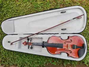 Super Lark Violin