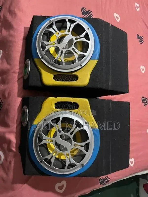 Three Wheel Box Speaker