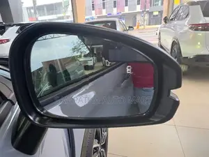 Honda Vezel Z PLAY MOON ROOF 2026
