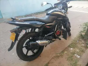 Bajaj Pulsar P150 2010