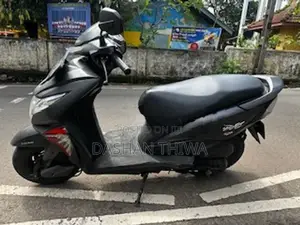 Honda Dio 2018