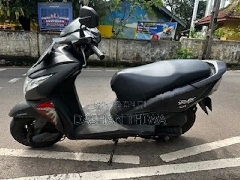 Honda Dio 2018