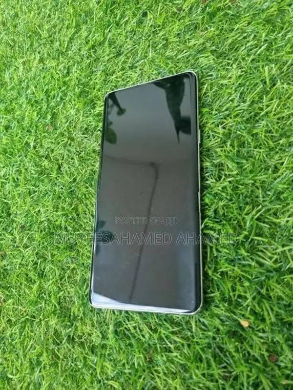 Samsung Galaxy S10 (Used)