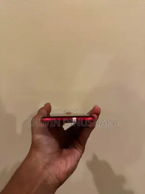 Apple iPhone 11 (Used)