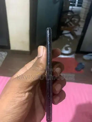 Apple iPhone SE (Used)