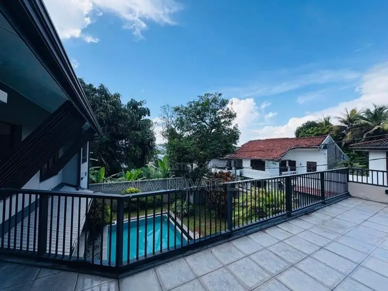 2 Storey Luxury House for Rent in Pelawatta, Wickramasinghepura - EH32