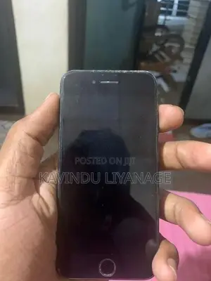Apple iPhone SE (Used)