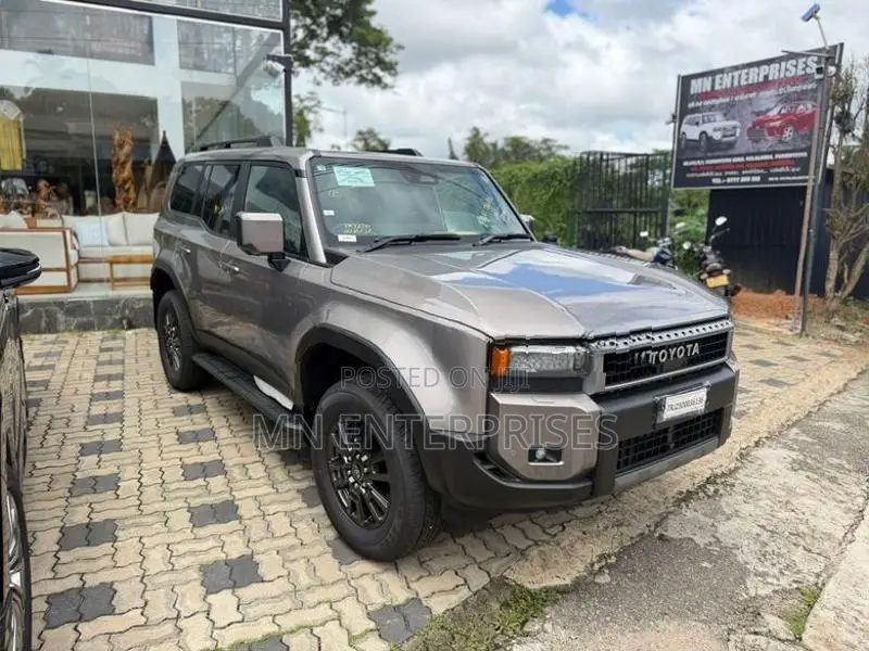 Toyota Land Cruiser Prado 2026