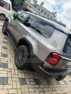 Toyota Land Cruiser Prado 2026