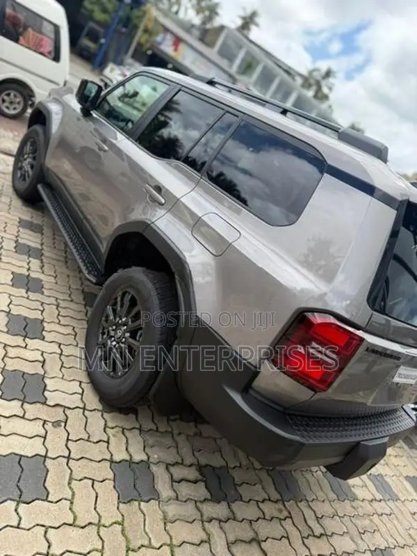 Toyota Land Cruiser Prado 2026