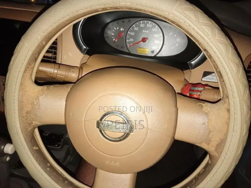Nissan March K12