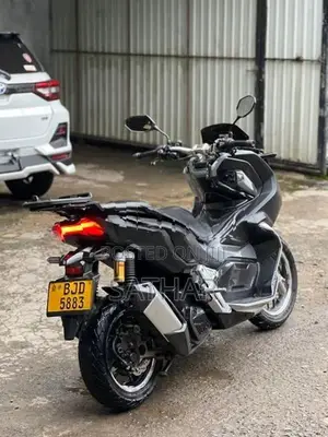 Honda ADV 160 2021