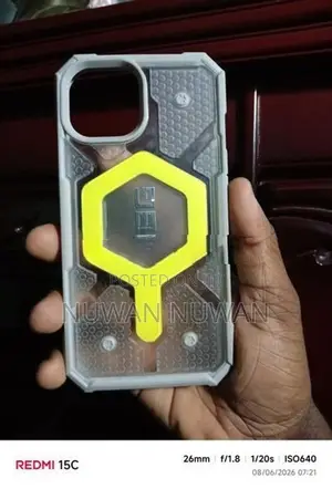 Apple iPhone 15 UAG Case