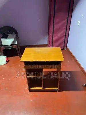 Computer Table