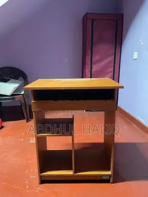 Computer Table