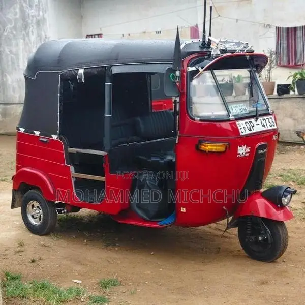 Bajaj RE 2008