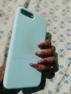 Apple iPhone 7 Plus (Used)