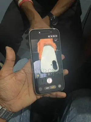 Apple iPhone 16 (Used)