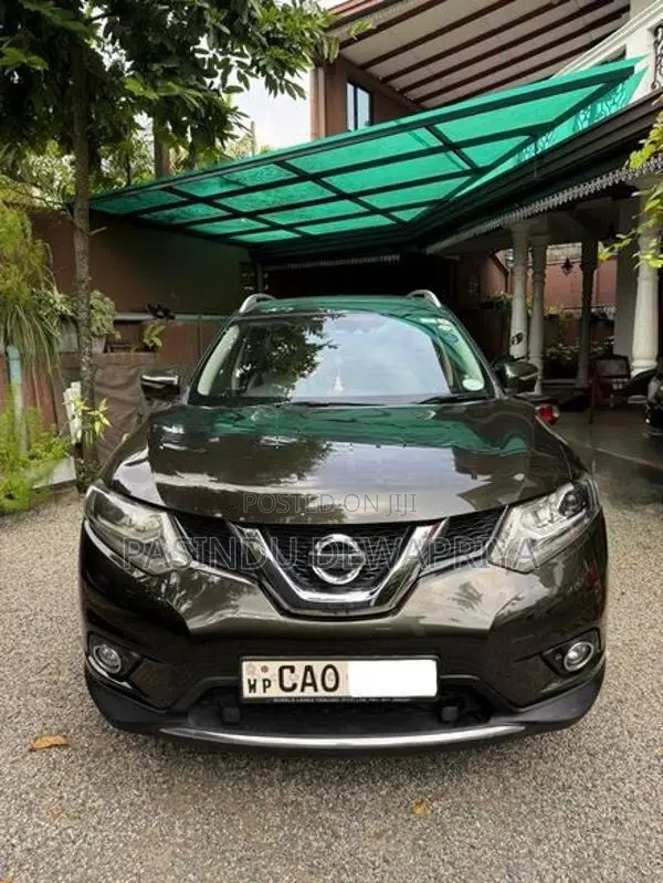 Nissan X-Trail T32 Hybrid 2WD 2015