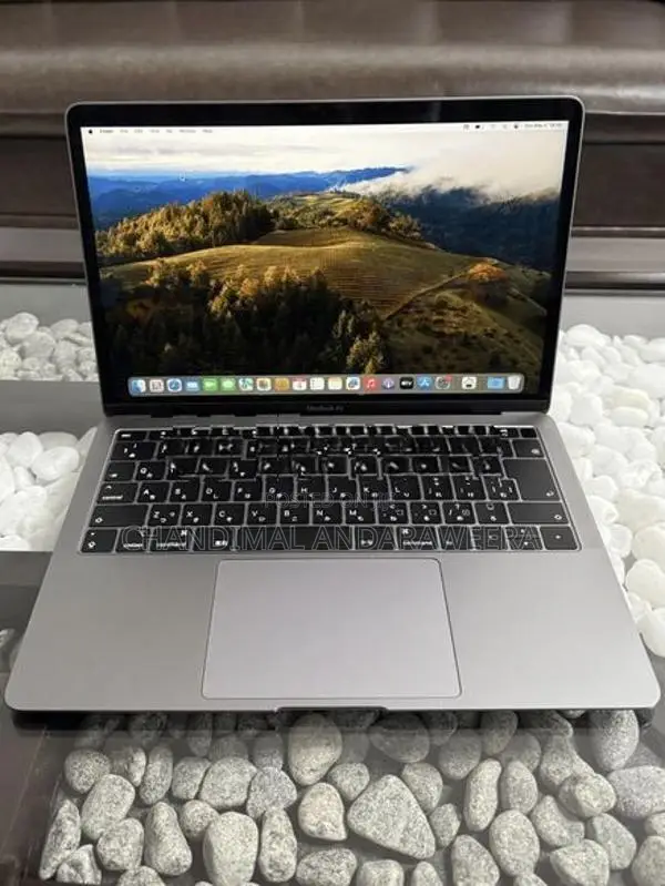 Apple MacBook Air 2019 | 8GB RAM 128GB SSD i5 Retina Display