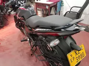 Bajaj Discover 125 2012