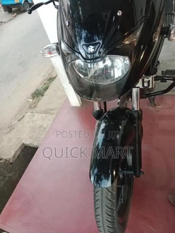 Bajaj Pulsar 150 2017