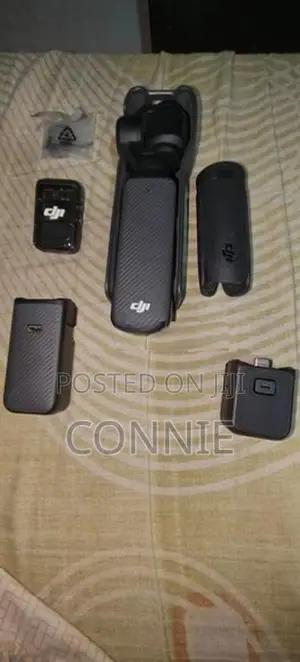 DJI Osmo Pocket 3 creator Combo