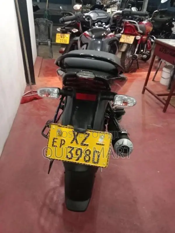Bajaj Discover 125 2012