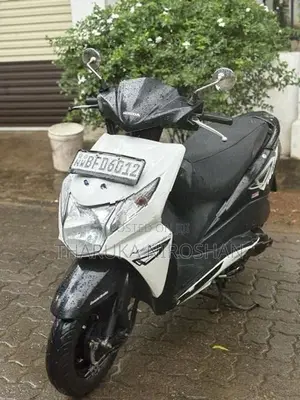 Honda Dio 2017