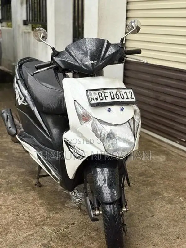 Honda Dio 2017