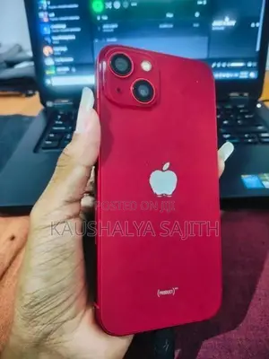 Apple iPhone 13 (Used)