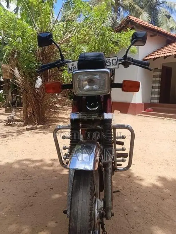 Hero CD 100 2006