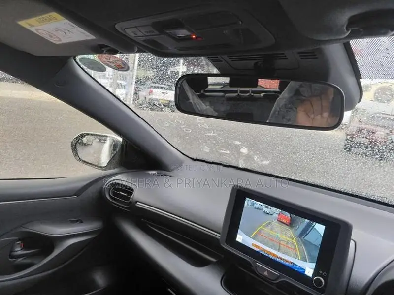 Toyota Yaris X Grade 2024