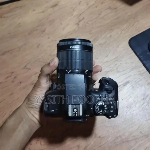 Canon EOS 750D Camera