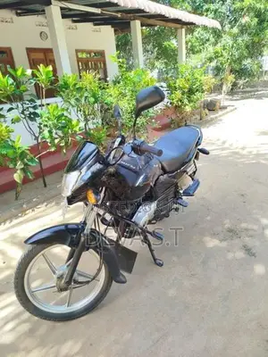 Bajaj Platina 2017