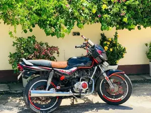 Bajaj CT100 2000
