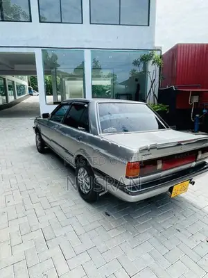 Nissan Sunny B12 1989