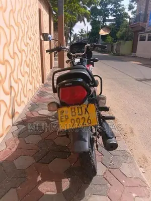 Hero HF Deluxe 2016