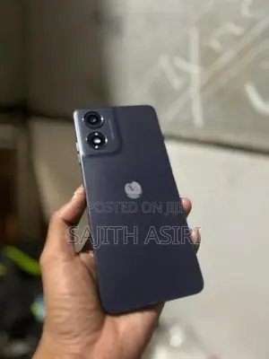 Moto G04s (Used)