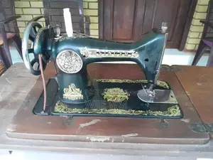 Singer Sewing Machine