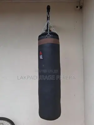 4ft 40kg Punching Bag with Wall Mount