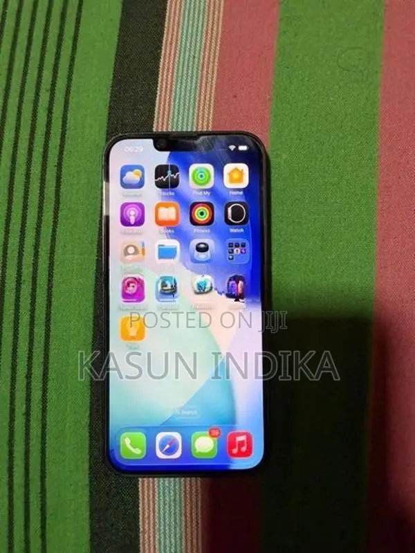 Apple iPhone 14 (Used)